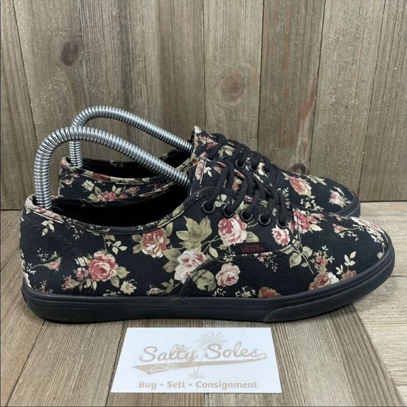 Vans Shoes - Vans Off The Wall Black Sneakers Size 7 Floral Rose Flat